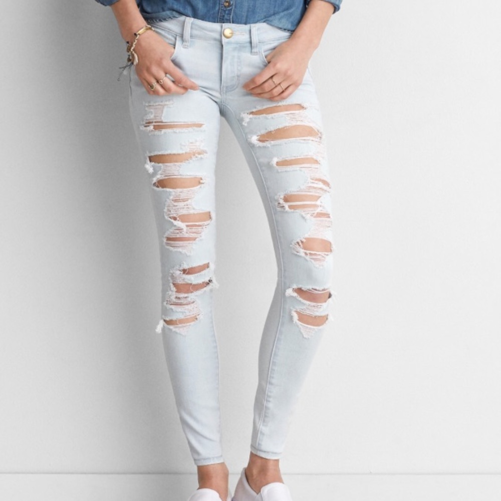 American Eagle “super stretch” ripped jeans